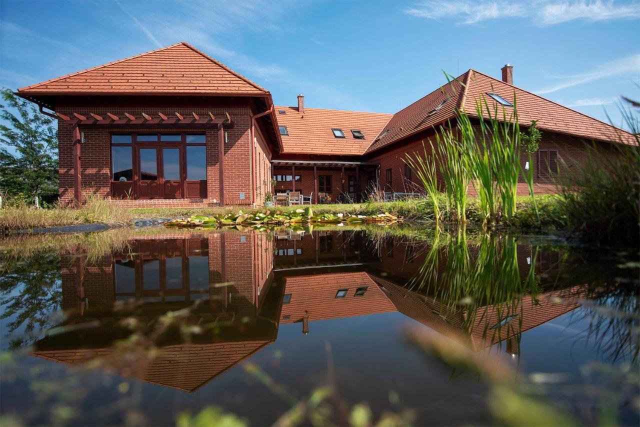 Naturpark Vendégház Alsoszolnok Extérieur photo